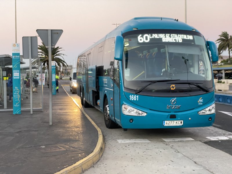 Buslinien Flughafen - Las Palmas; Las Palmas - Flughafen